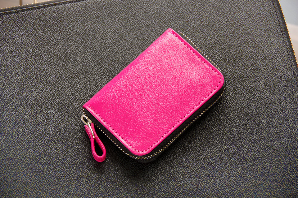 《CHLOE》◇ラウンドファスナー小銭入れ◇ピンク◇