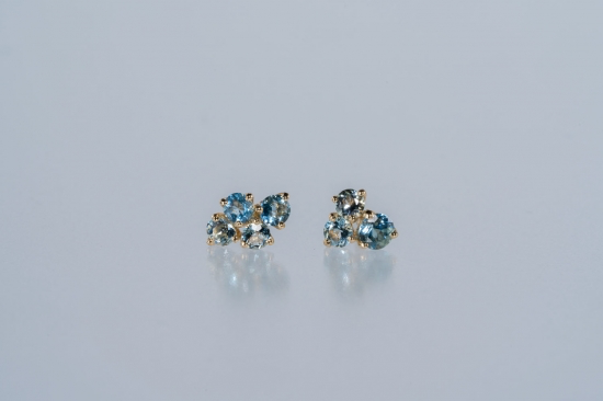 アクアマリンピアス