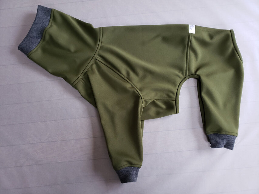 犬服　オーダーメイド品：Ｋ様ドーベルマン用フルスーツ　