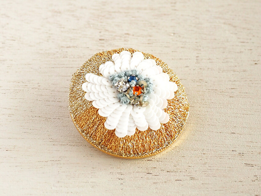 brooch-0237 | iichi 日々の暮らしを心地よくするハンドメイドや
