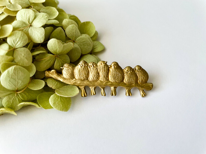 エナガ団子の真鍮ブローチ
