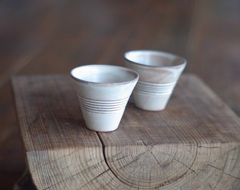 鎬白化粧カップ