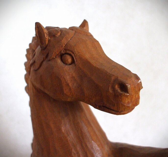 ☆炎の馬☆木彫り置物☆送料無料☆ | iichi 日々の暮らしを心地よく