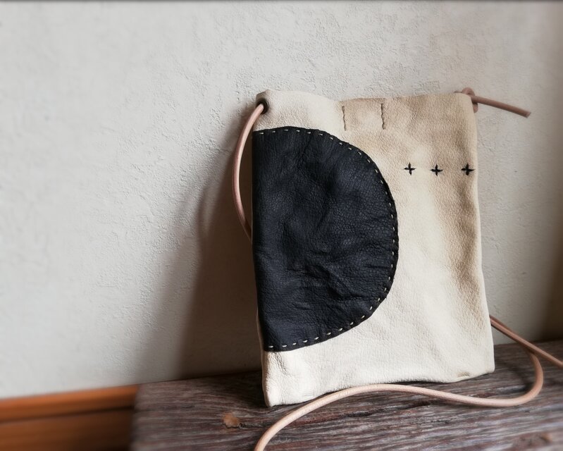 ポシェット　ピッグスキン　ナチュラルベージュ✗ブラック