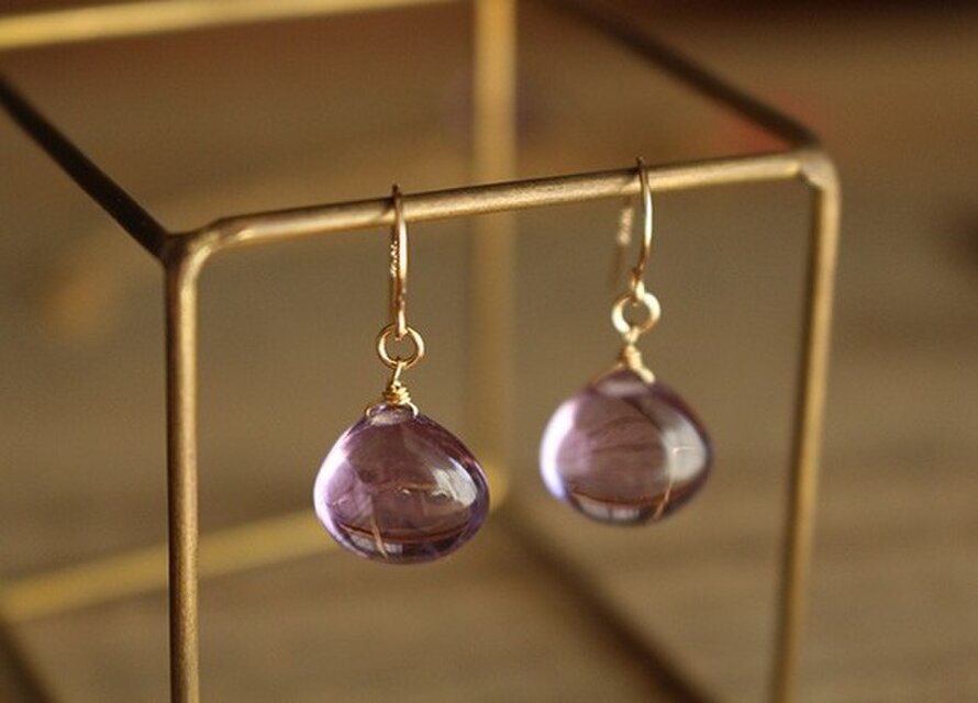 アメジスト＜プレーン・AAA＞のピアス（K14GF）