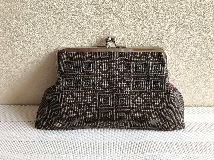 がまぐち・角型 大  大島紬×鮫小紋柄・1★