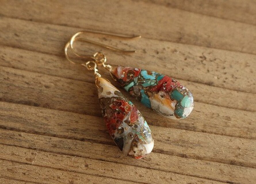 オイスターコッパーターコイズ＜ロングペアシェイプ・AAA＞のピアス（K14GF）