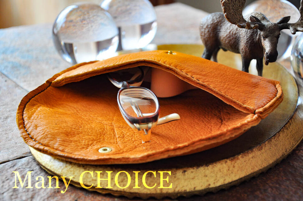 やみつきエルク・メガネケース（黄茶）