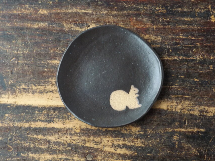 どうぶつのお皿(りす）