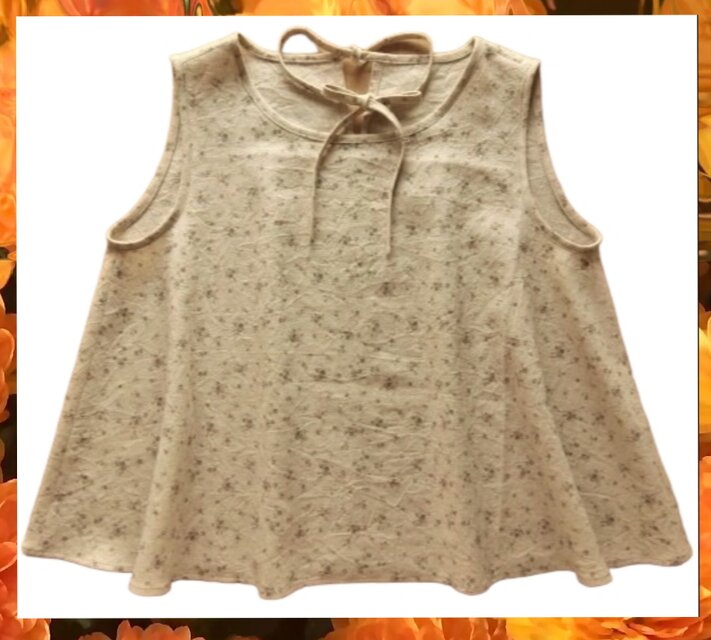 ハンドメイド◆綿麻小花柄　チョーカーリボンノースリーブフレアーブラウス　M～L