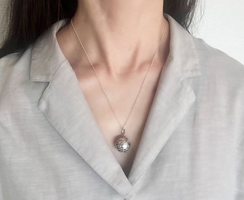 ✼ガムランボール✼波と王冠の模様/18mm/シルバー925༺揺らすとシャラン 