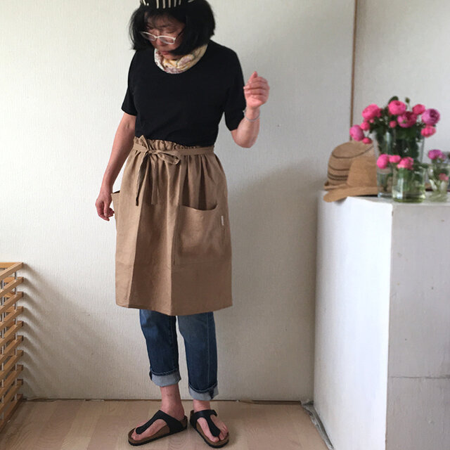 カフェエプロン　リネン100%カフェオレ・ブラウン