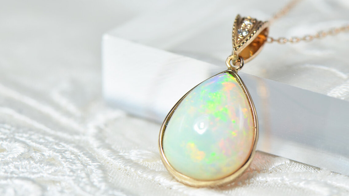 pt900 k18 オパール　ダイヤモンド　ネックレストップ 大粒オパール ダイヤモンド pt900 ネックレストップ 【公式通販】