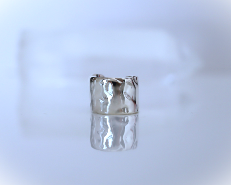 《入荷》Water surface ear cuffテクスチャーイヤーカフ silver925