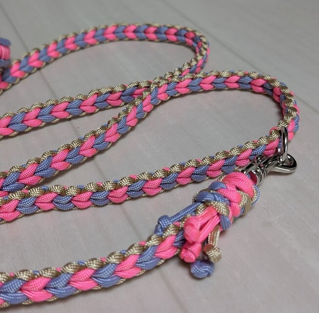 LoveLove編みのカフェリード 小型～中型犬用 お揃いの首輪もあります