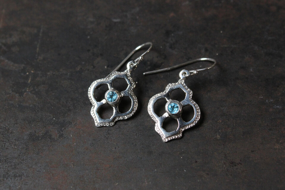 モロッコ模様のピアス