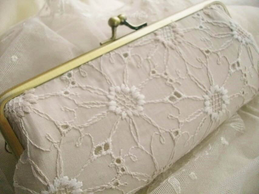 キャサリン リネン刺繍】マルチクロス メガネケース キャサリン