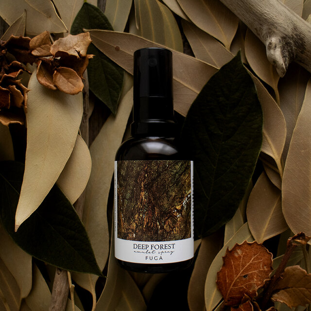 【特集掲載】森の香りのピローミスト《DEEP FOREST》｜天然精油・森林浴