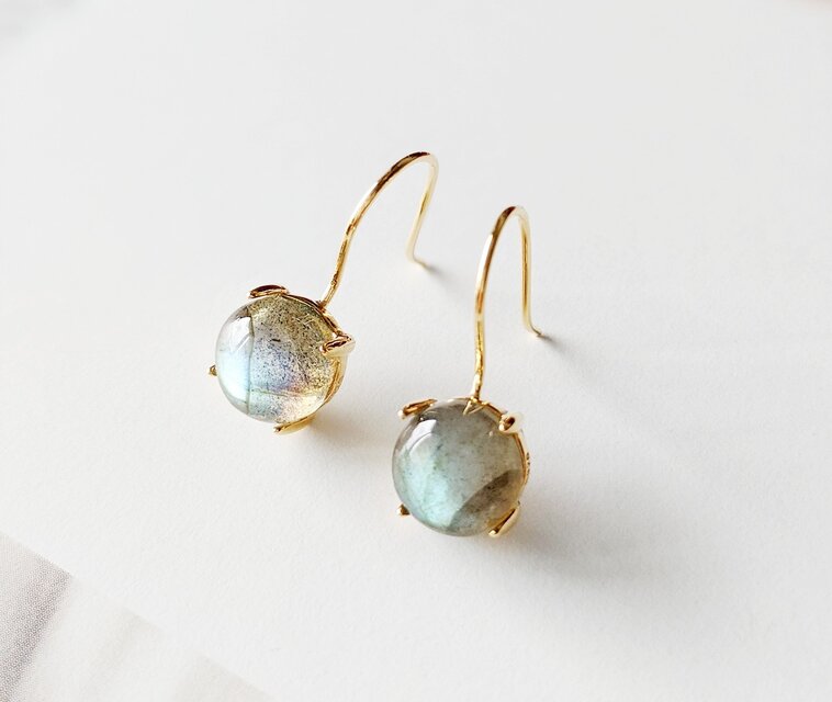 SV925/18kgp ラブラドライトカボションピアス