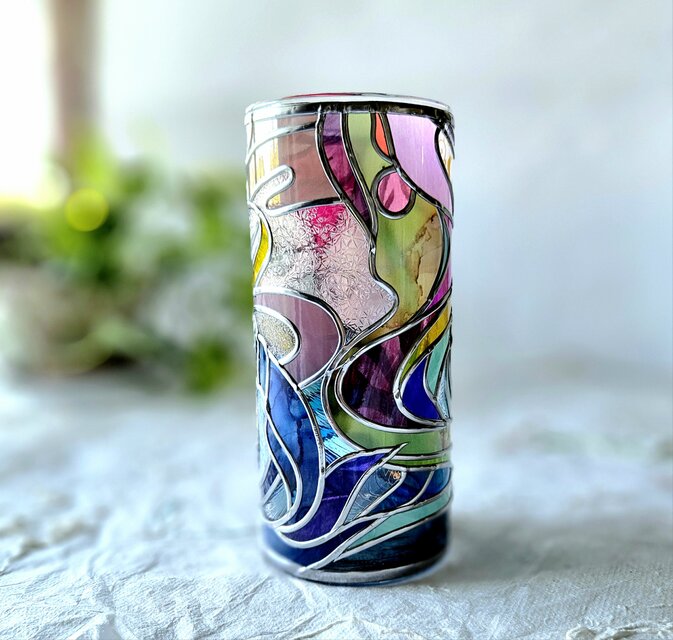 再販:ガラス丸型花瓶『エルフの森』 | iichi 日々の暮らしを心地よく