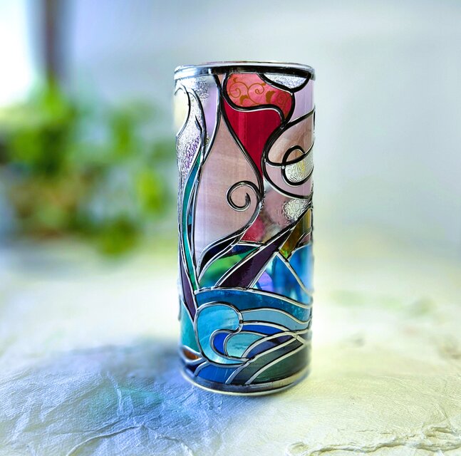 再販:ガラス丸型花瓶『エルフの森』 | iichi 日々の暮らしを心地よく