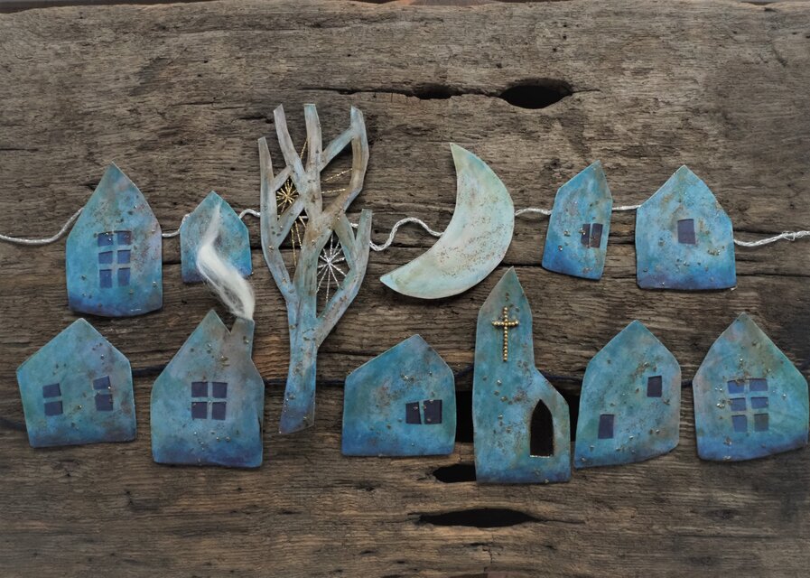 夜の町のガーランド