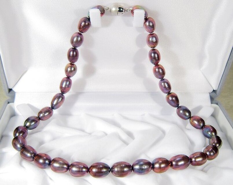 9.0－8.5mm本真珠（淡水）とSV925のネックレス（42.5cm、マグネット、ロジウム）