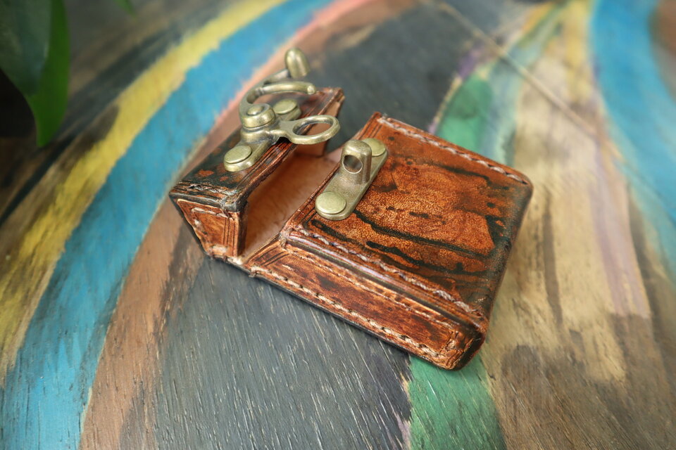 レザーシガレットケース（アンティーク風・オーク） | iichi 日々の