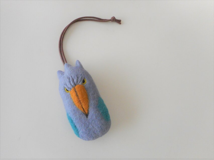 鋭い眼光のハシビロコウのキーケース