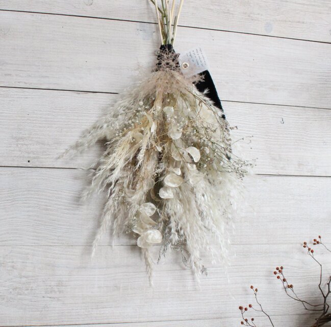 ◯しろのスワッグ ◯しろのスワッグ