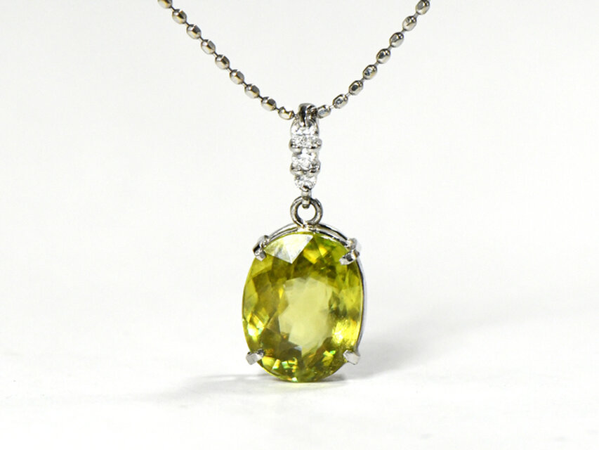 プラチナ900　大粒スフェーン×ダイヤ　ペンダントトップ　Pt900　BS094CI