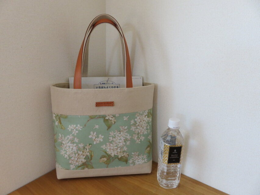 リバティ アーカイブライラックとバイオウオッシュ帆布のお出かけ