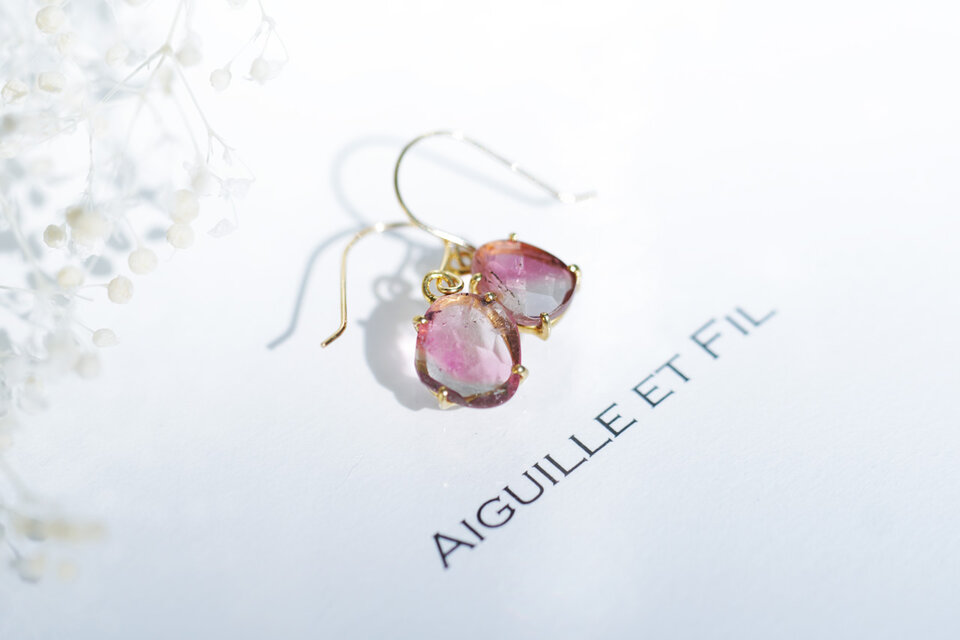 【送料無料】K18 バイカラートルマリンピアス 01