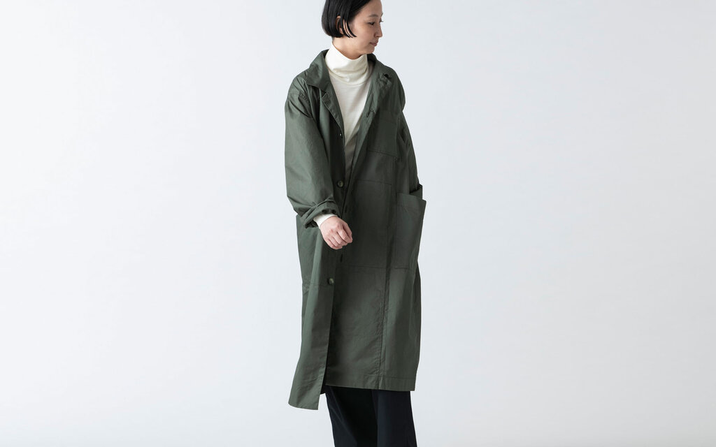 特販激安美品　トーガプルラ　Shape memory polyester coat　緑 ジャケット・アウター