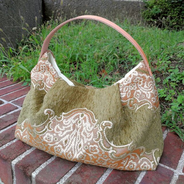 日本国内から発送☆　モロッコ ファブリック カーキ　& ワンハンドルレザー 　コロンとかわいいバッグ