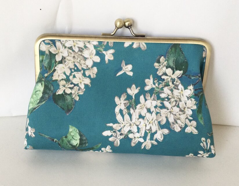 リバティ　アーカイブライラック　がま口コスメポーチ　