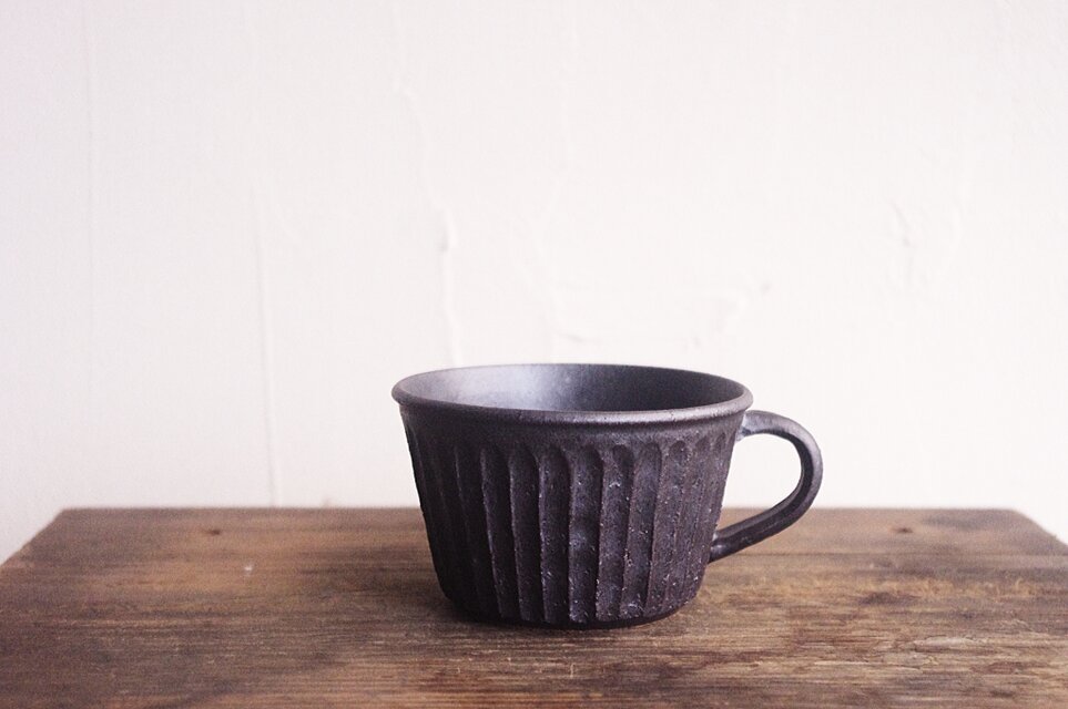 黒しのぎ　マグ（ヨコ）