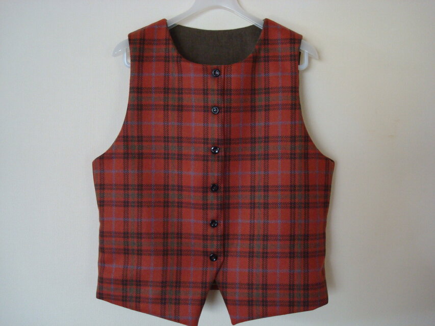 装いのアクセントに！「あったかウールベスト」