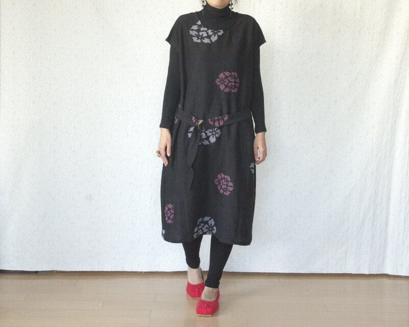 フレンチスリーブゆったりワンピース