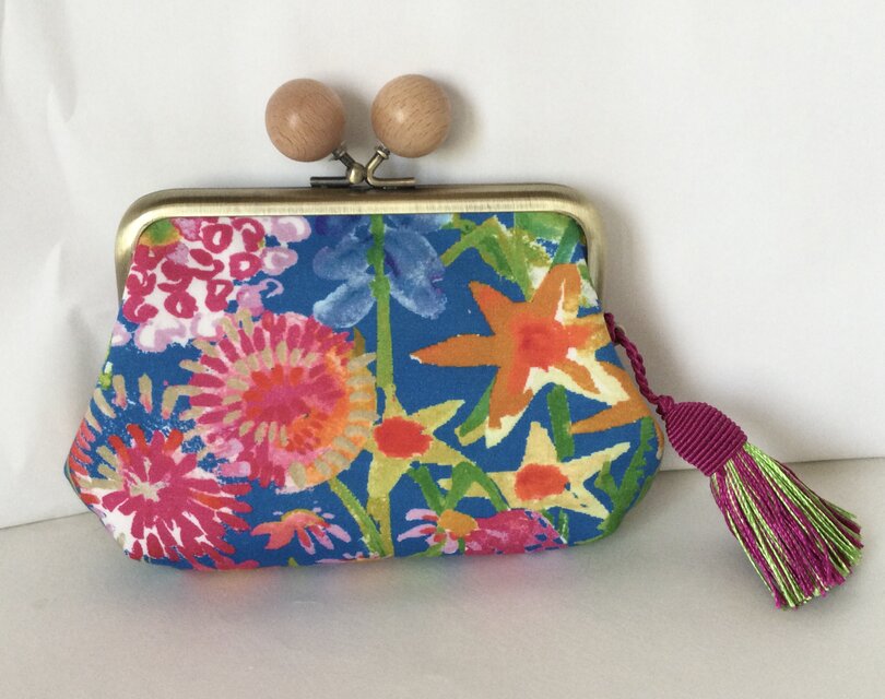 リバティ　ハンプトンウエディング　木玉親子がま口ミニ財布　