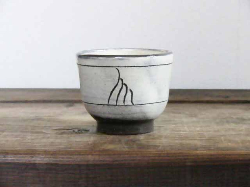 彫三島ぐい呑み（透明）