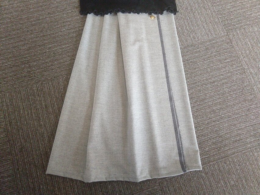 ★80㎝まで★イタリア製★ヘリンボーン・杉綾織のあったかスカート★裏地付★受注製作★