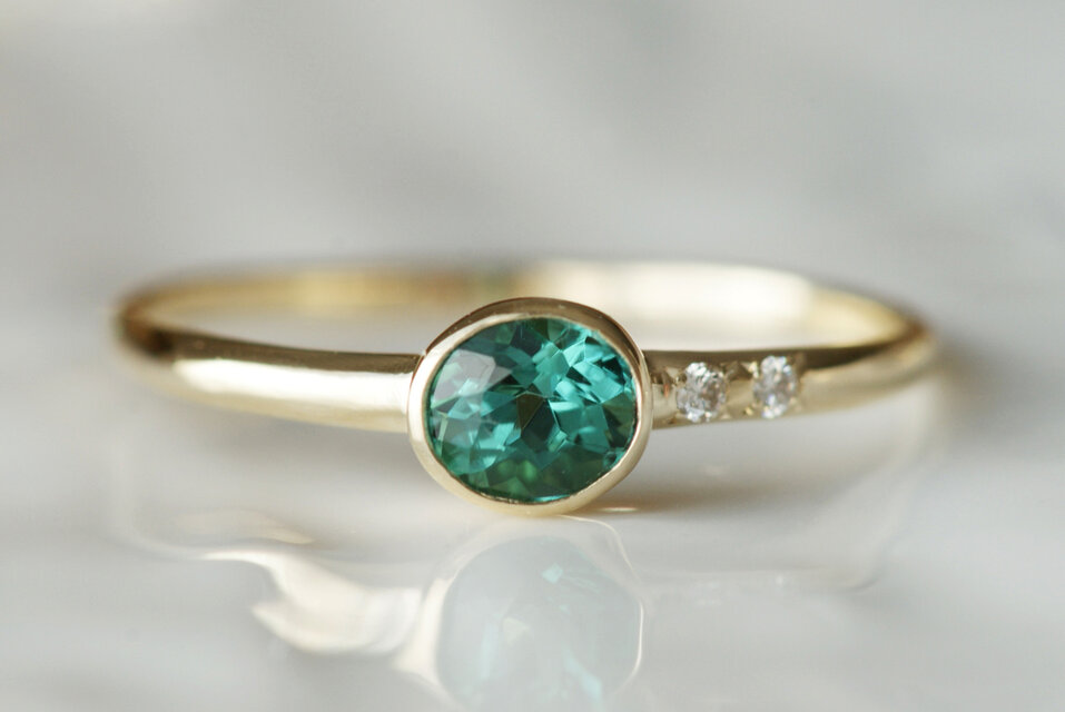 K10製　トルマリンとダイヤモンドのリング