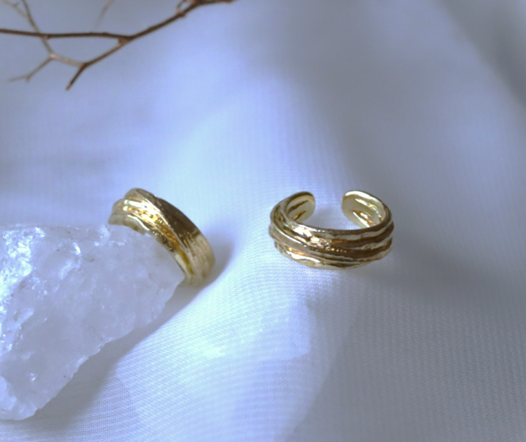 Circleイヤーカフ真鍮　片耳用