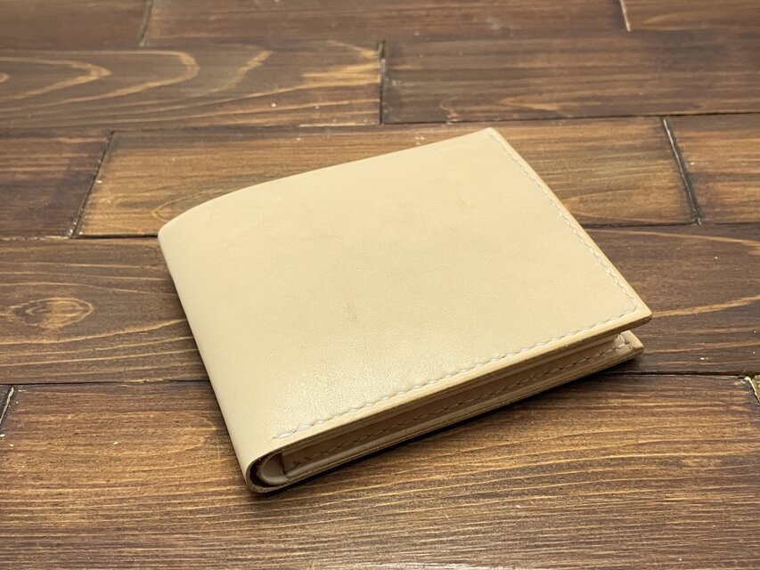 【受注制作】二つ折りハーフウォレット横型