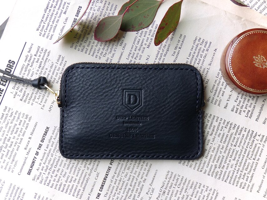 イタリア革のカードケース／ネイビー