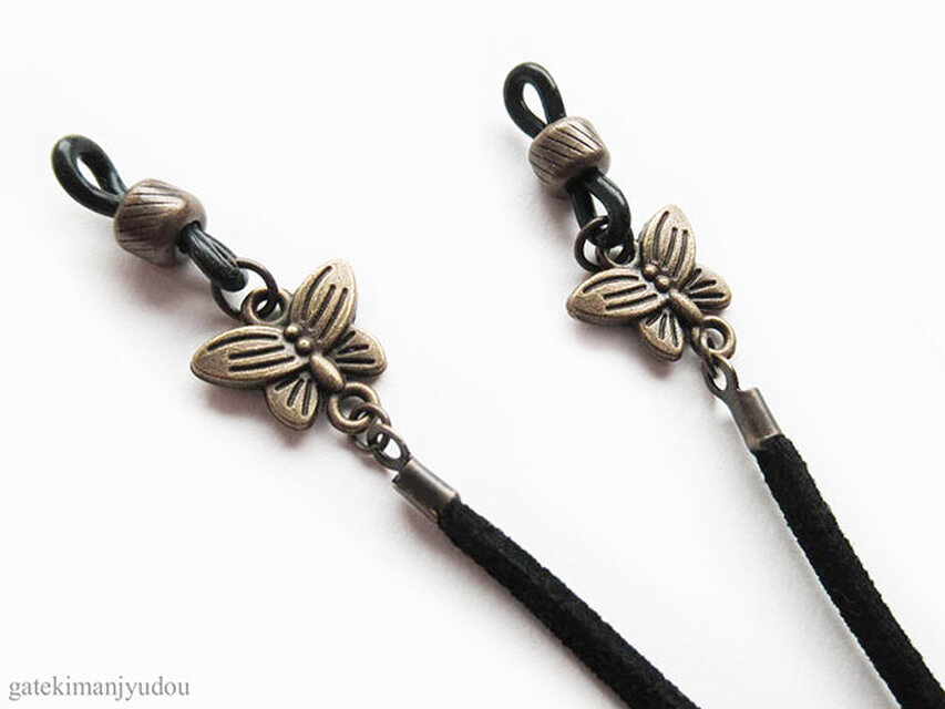 蝶々のメガネストラップ