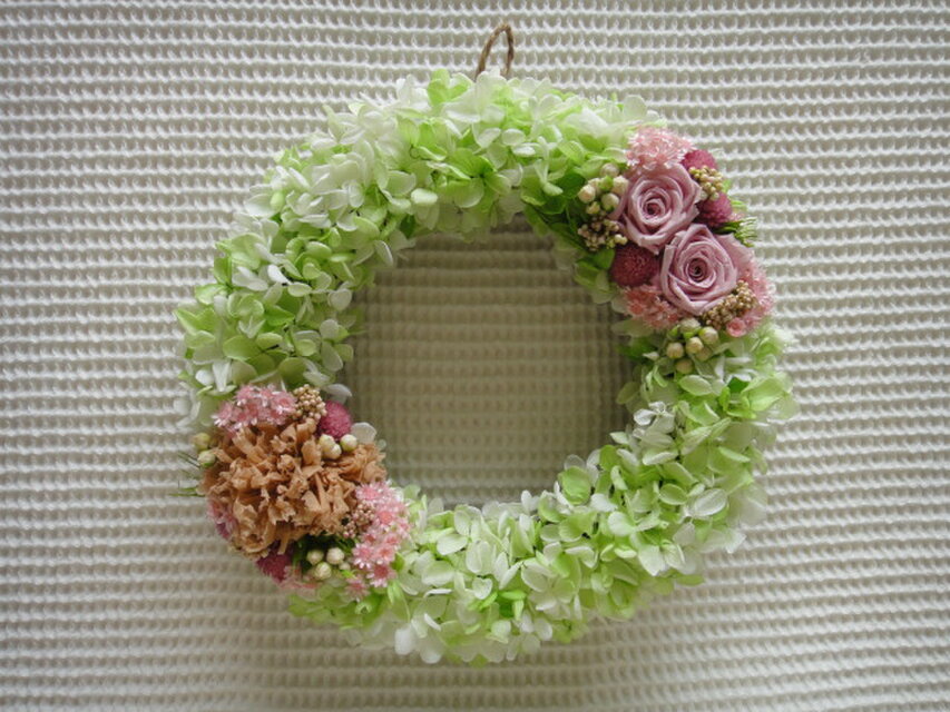 【☆プレゼントに☆】【☆インテリアに☆】グリーン×ホワイト紫陽花の爽やかリース②【☆限定1個☆】