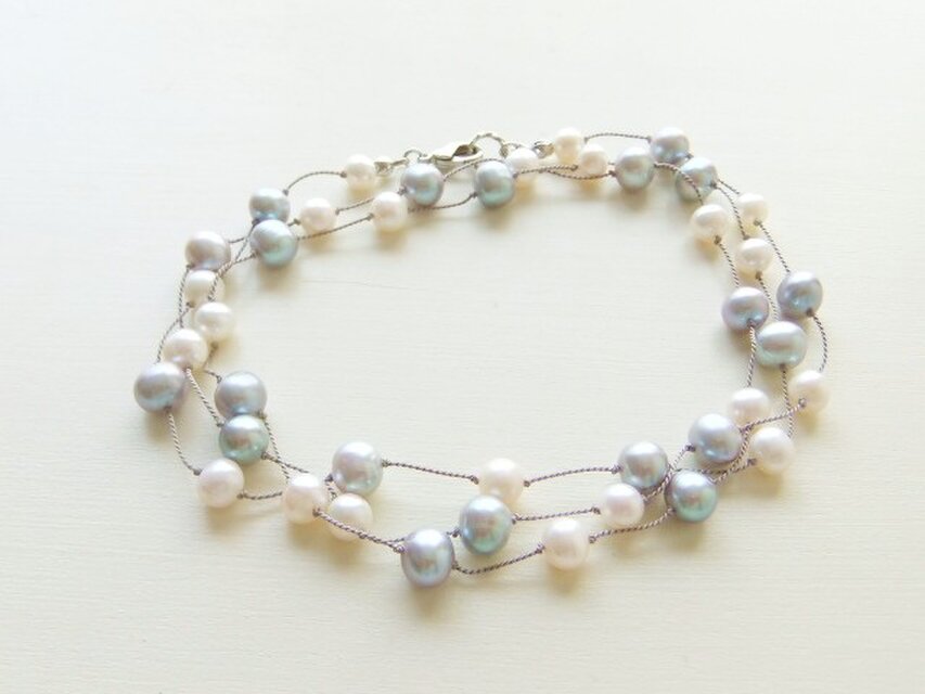 淡水パールシルク糸ロングステーションネックレス(グレー）