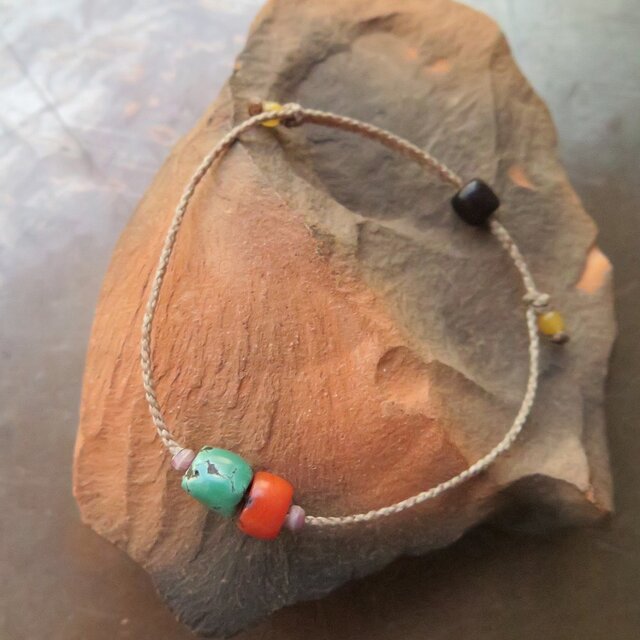 アンティーク　 チベタンターコイズ　＋　珊瑚　＆　紫檀　ブレスレット　百世 momotose（東）